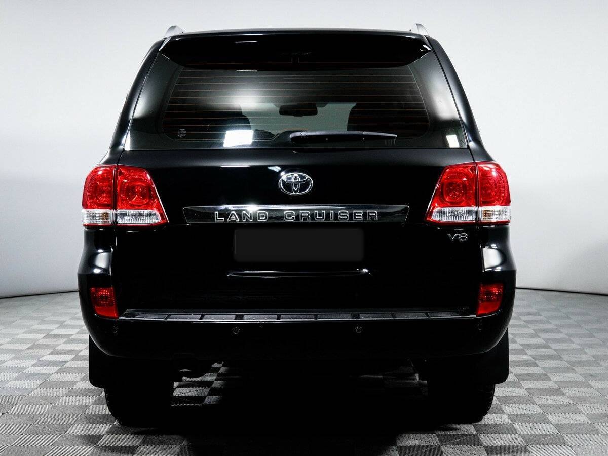 Купить Toyota Land Cruiser с пробегом. Фото: #5