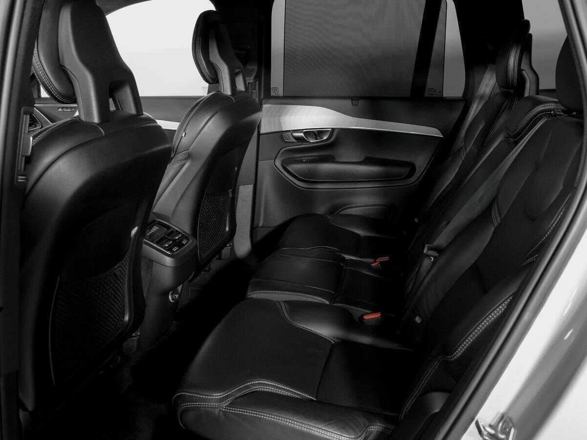 Купить Volvo XC90 с пробегом. Фото: #9