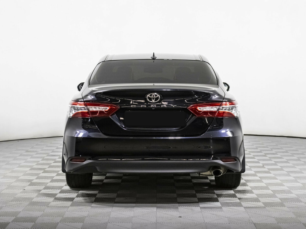 Купить Toyota Camry с пробегом. Фото: #4