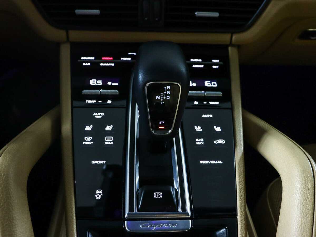 Купить Porsche Cayenne с пробегом. Фото: #19