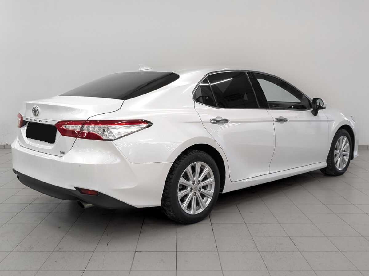 Купить Toyota Camry с пробегом. Фото: #4