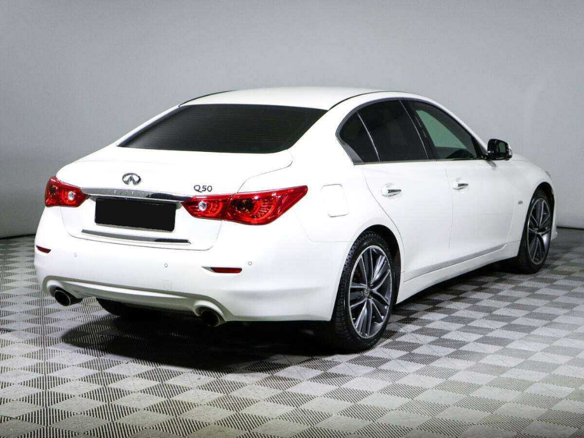 Купить Infiniti Q50 с пробегом. Фото: #3