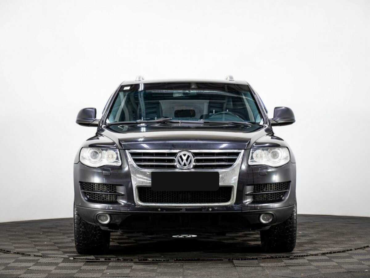 Купить Volkswagen Touareg с пробегом. Фото: #1