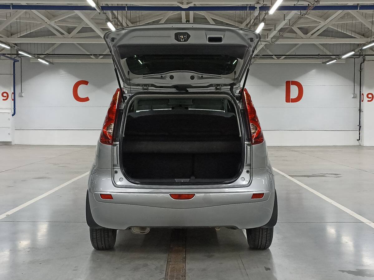 Купить Nissan Note с пробегом. Фото: #9