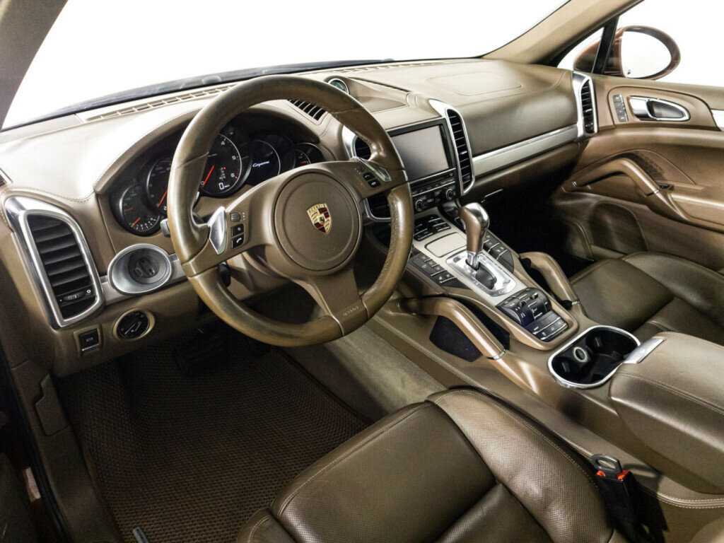 Купить Porsche Cayenne с пробегом. Фото: #8