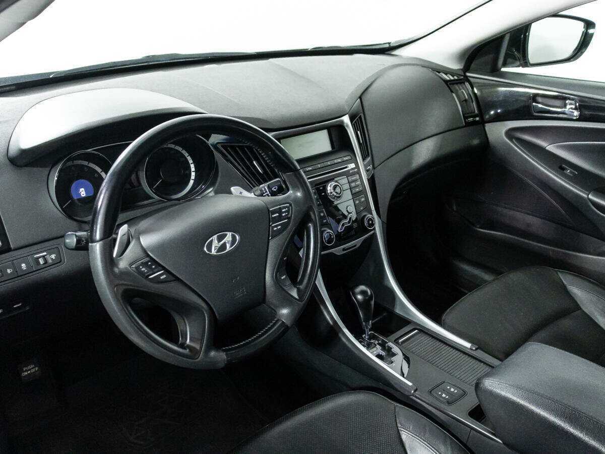 Купить Hyundai Sonata с пробегом. Фото: #10