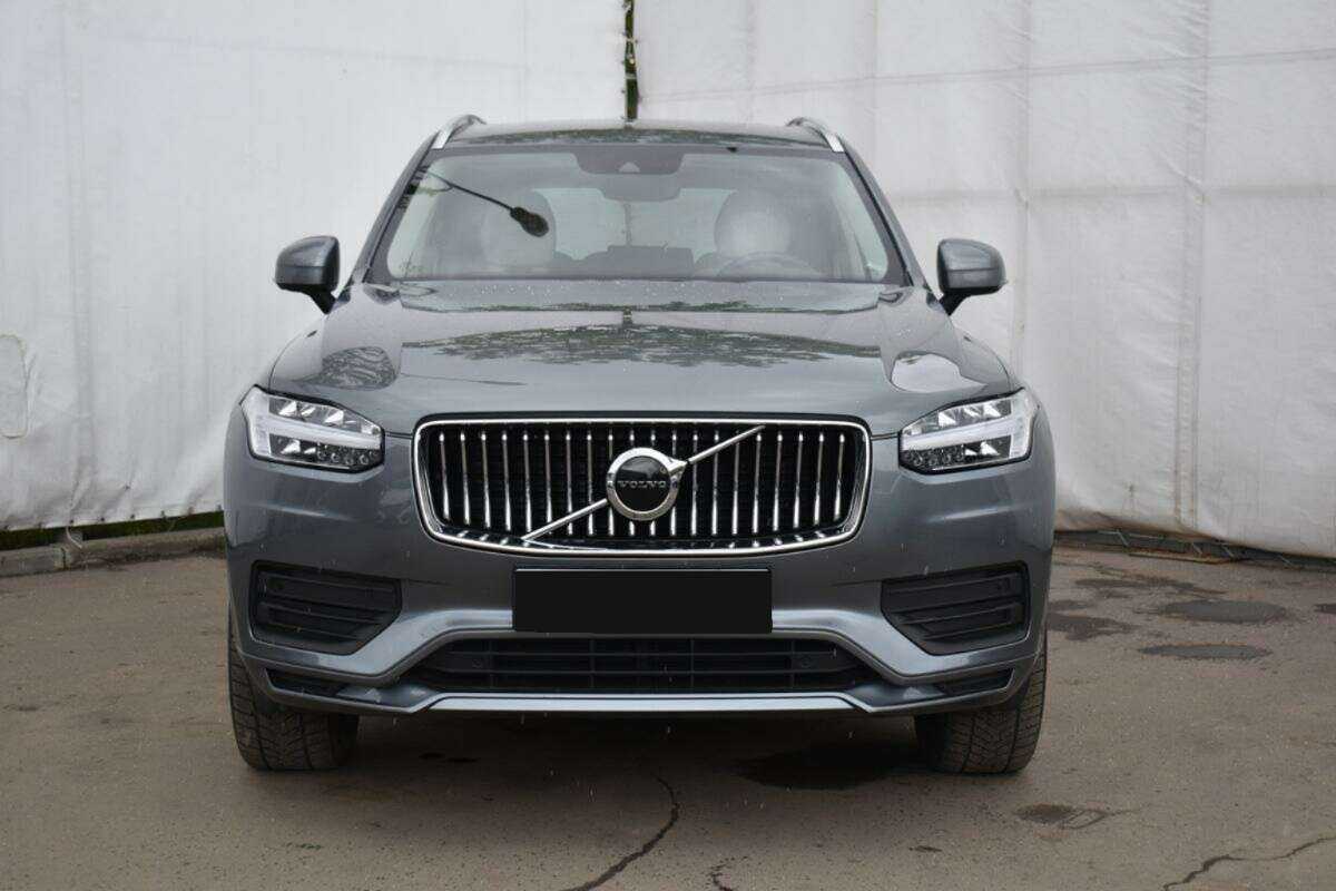 Купить Volvo XC90 с пробегом. Посмотреть фото