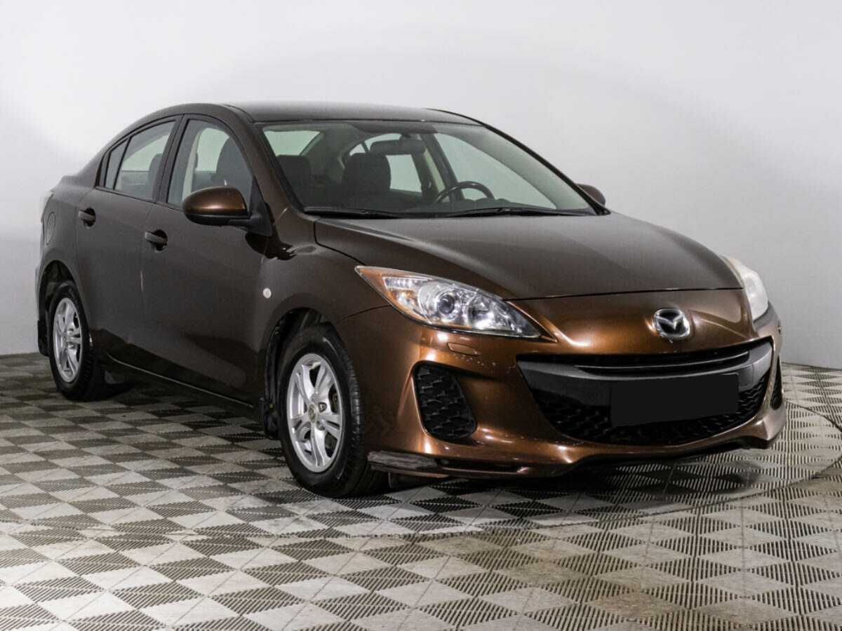 Купить Mazda 3 с пробегом. Фото: #2
