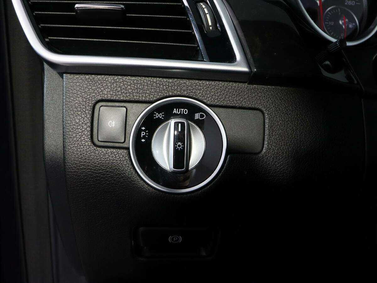 Купить Mercedes-Benz GLE с пробегом. Фото: #15