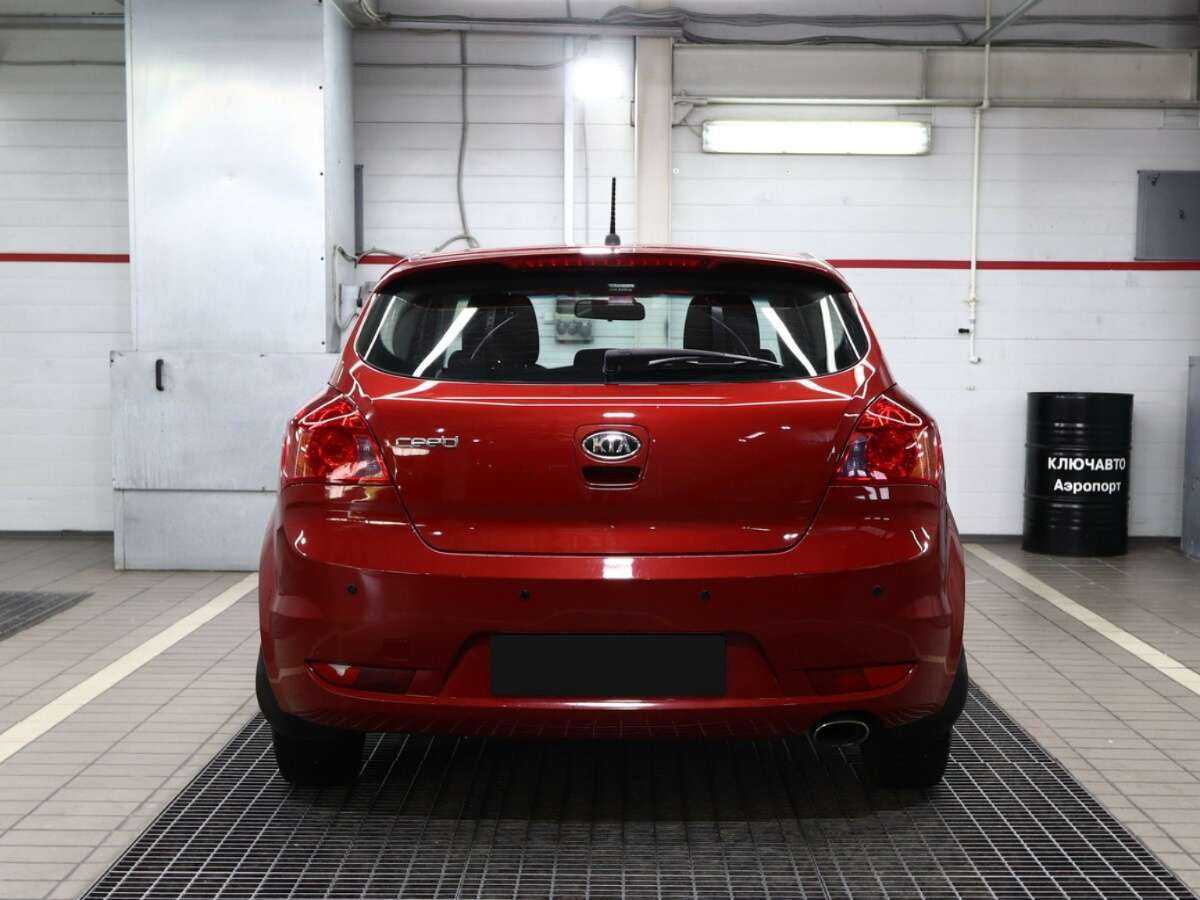 Купить Kia Ceed с пробегом. Фото: #3