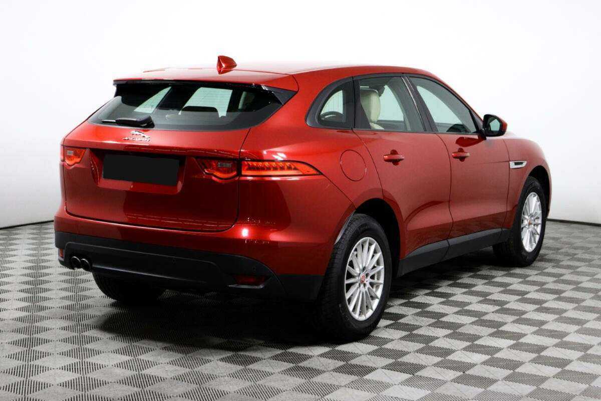 Купить Jaguar F-Pace с пробегом. Фото: #4