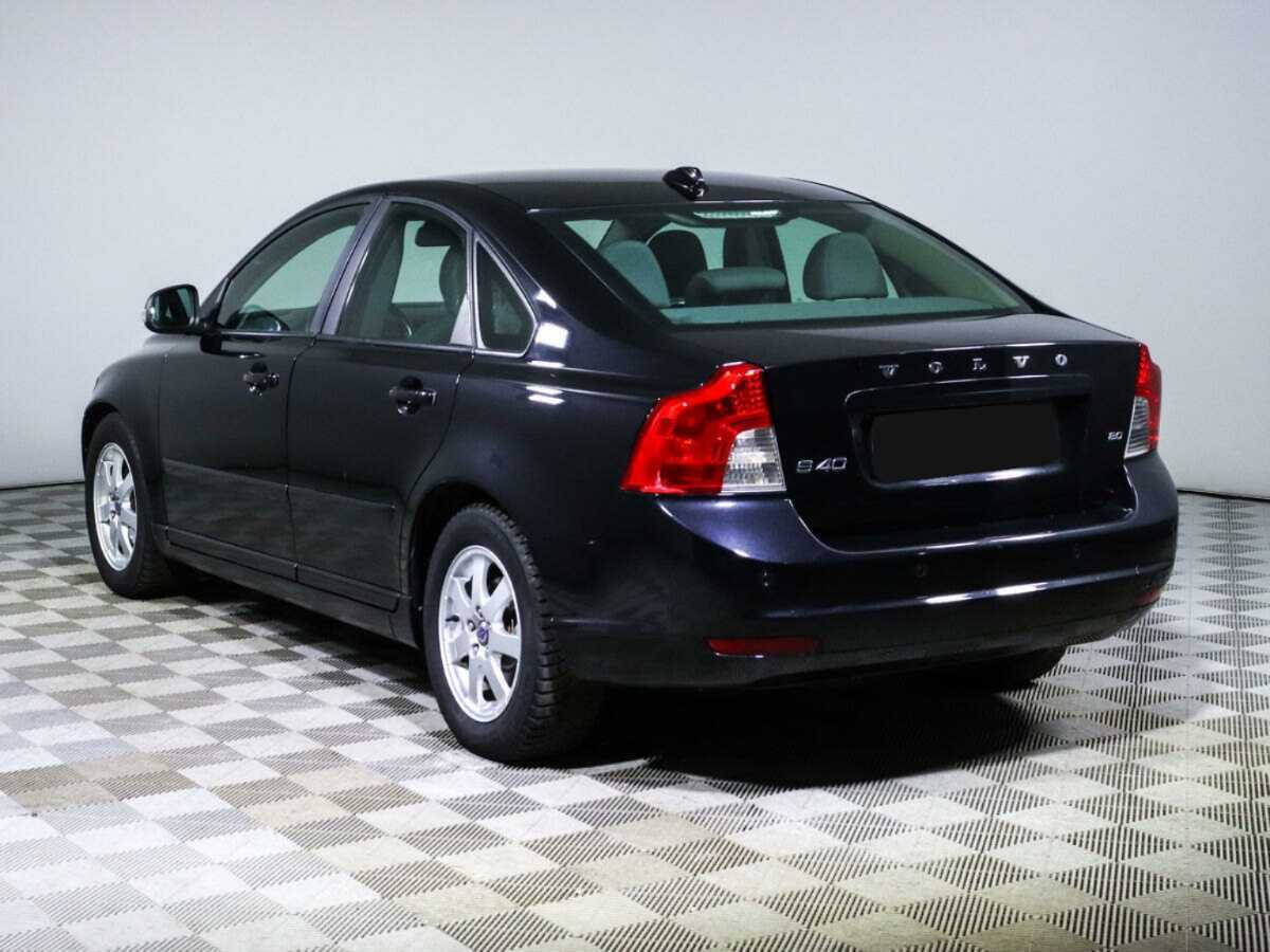 Купить Volvo S40 с пробегом. Фото: #6