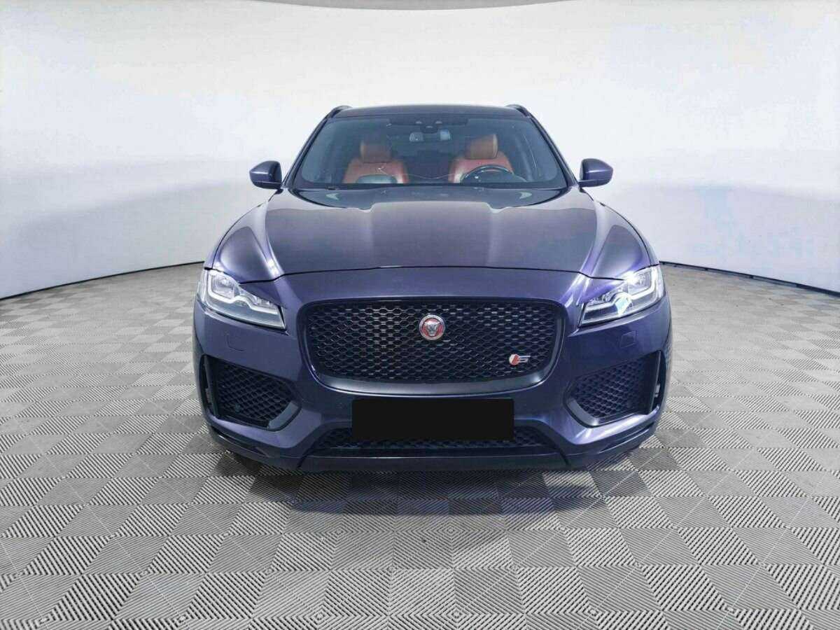 Купить Jaguar F-Pace с пробегом. Фото: #1