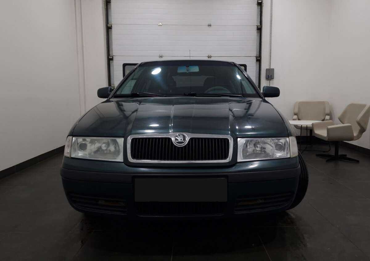 Купить Skoda Octavia с пробегом. Фото: #1