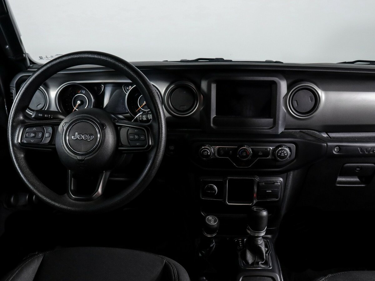 Купить Jeep Wrangler с пробегом. Фото: #8