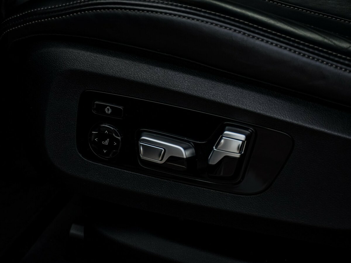 Купить BMW X6 с пробегом. Фото: #14