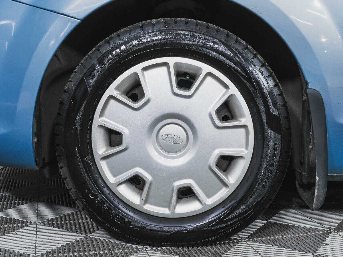 Купить Ford Focus с пробегом. Фото: #16