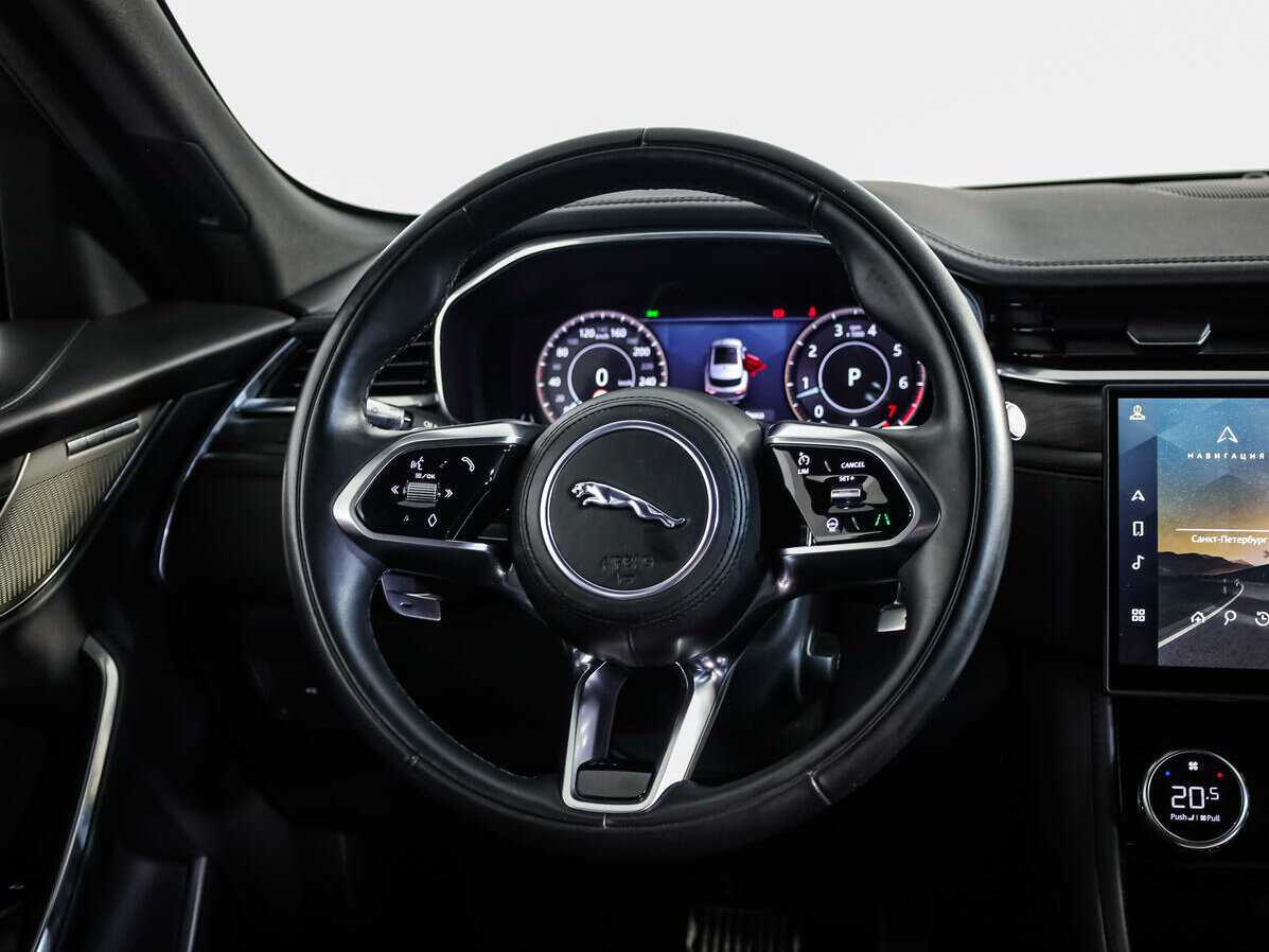 Купить Jaguar F-Pace с пробегом. Фото: #9