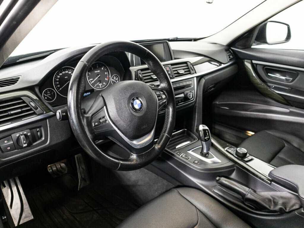 Купить BMW 3 серии с пробегом. Фото: #10