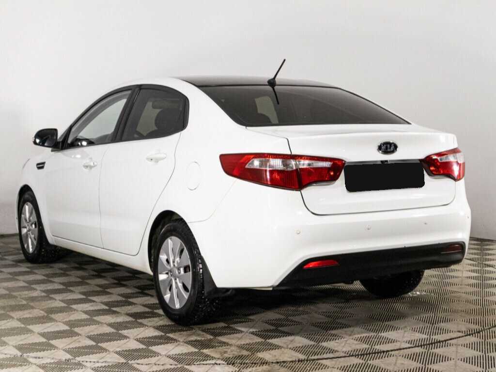 Купить Kia Rio с пробегом. Фото: #4