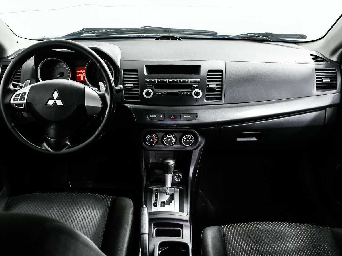 Купить Mitsubishi Lancer с пробегом. Фото: #10