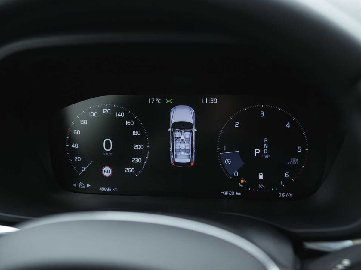 Купить Volvo XC60 с пробегом. Фото: #21