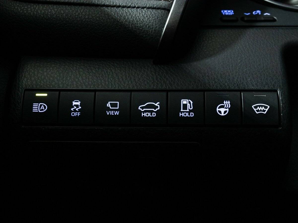 Купить Toyota Camry с пробегом. Фото: #21