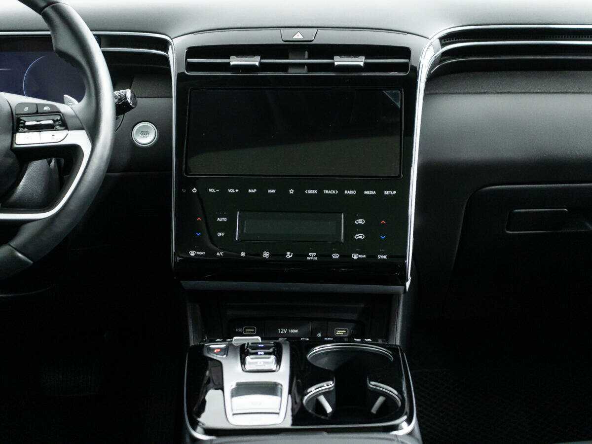 Купить Hyundai Tucson с пробегом. Фото: #13