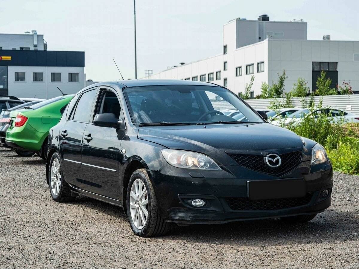 Купить Mazda 3 с пробегом. Фото: #2