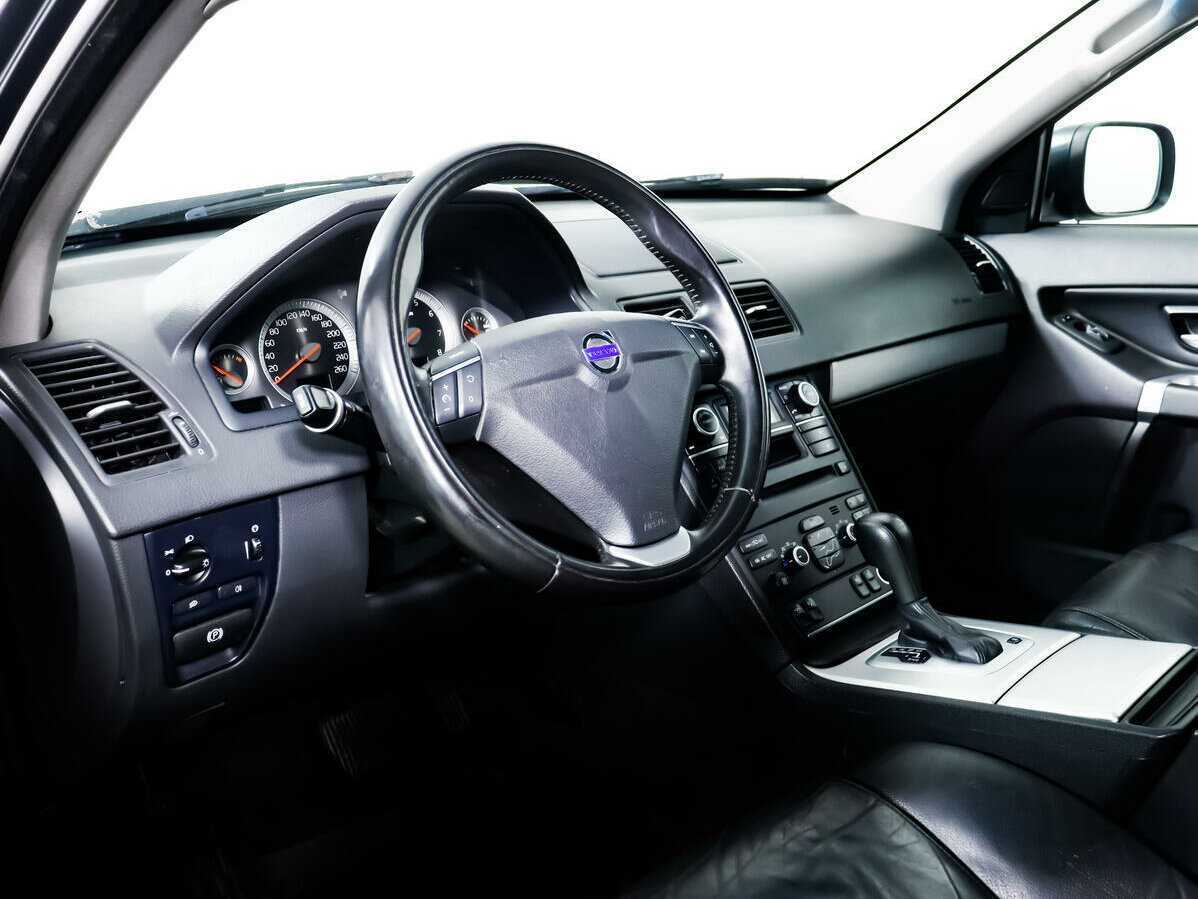 Купить Volvo XC90 с пробегом. Фото: #10