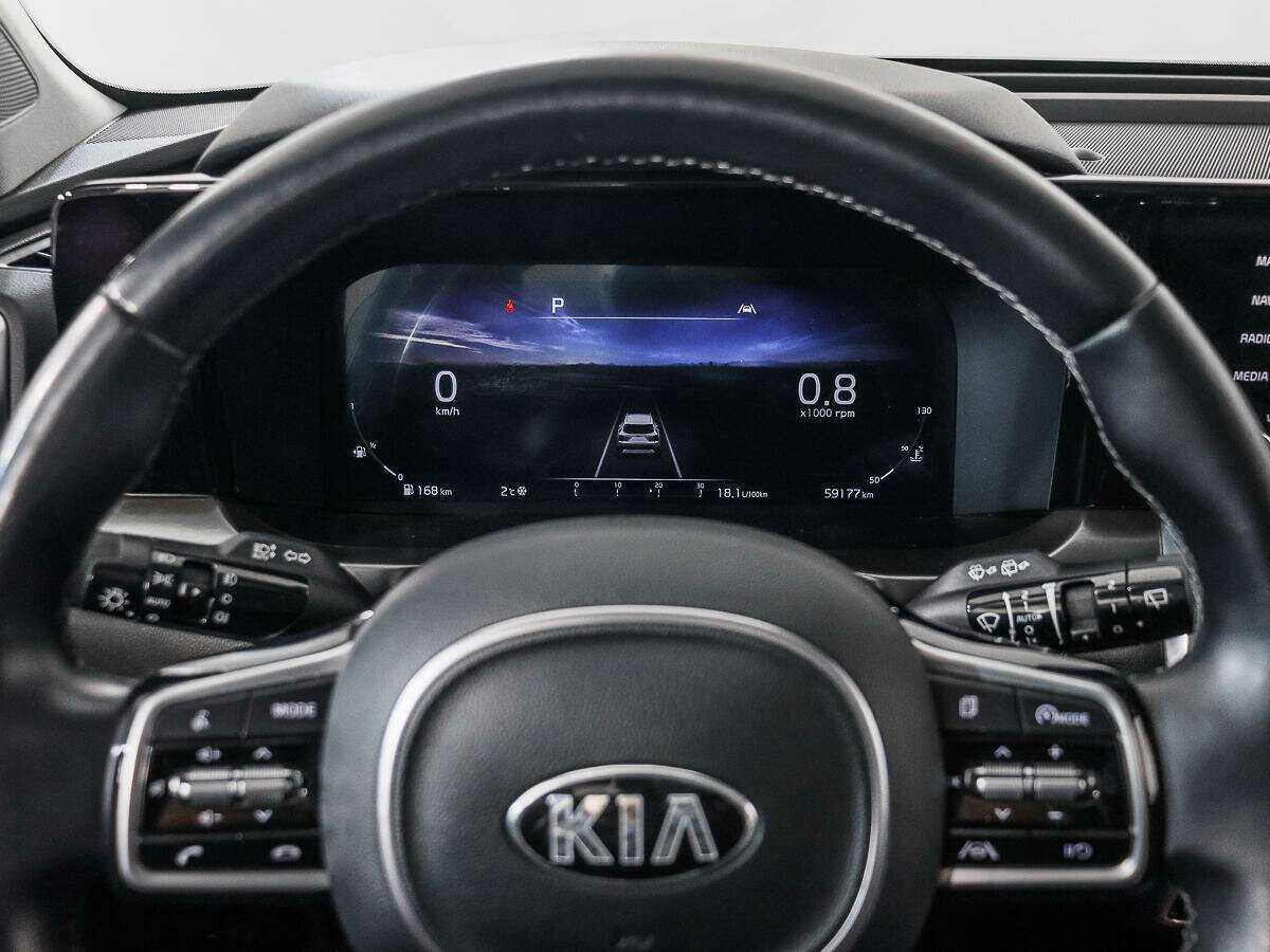 Купить Kia Sorento с пробегом. Фото: #19
