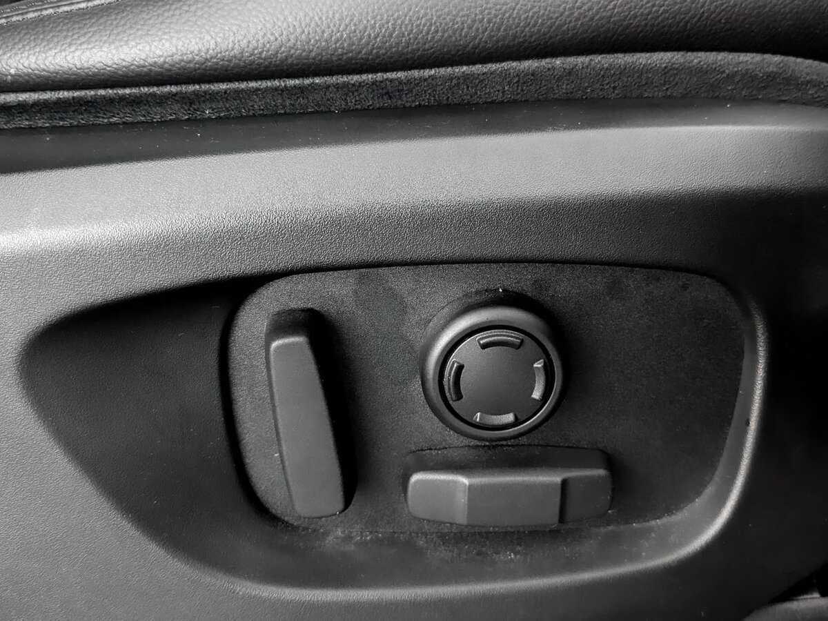 Купить Land Rover Discovery Sport с пробегом. Фото: #20
