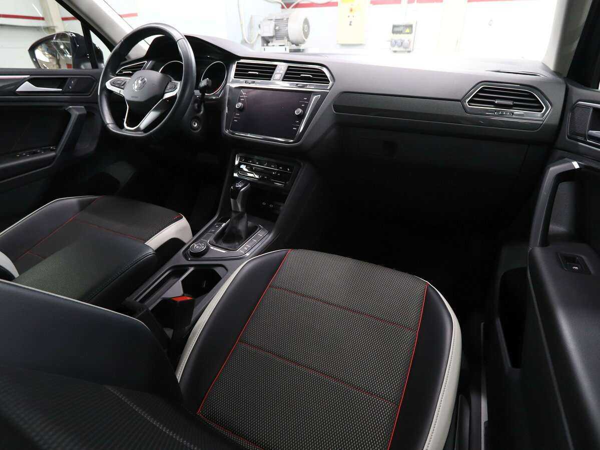 Купить Volkswagen Tiguan с пробегом. Фото: #14