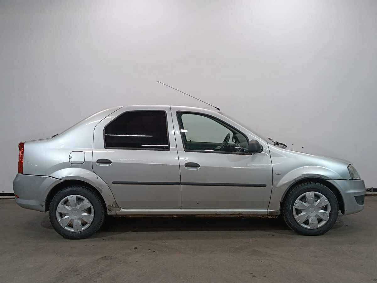 Купить Renault Logan с пробегом. Фото: #3