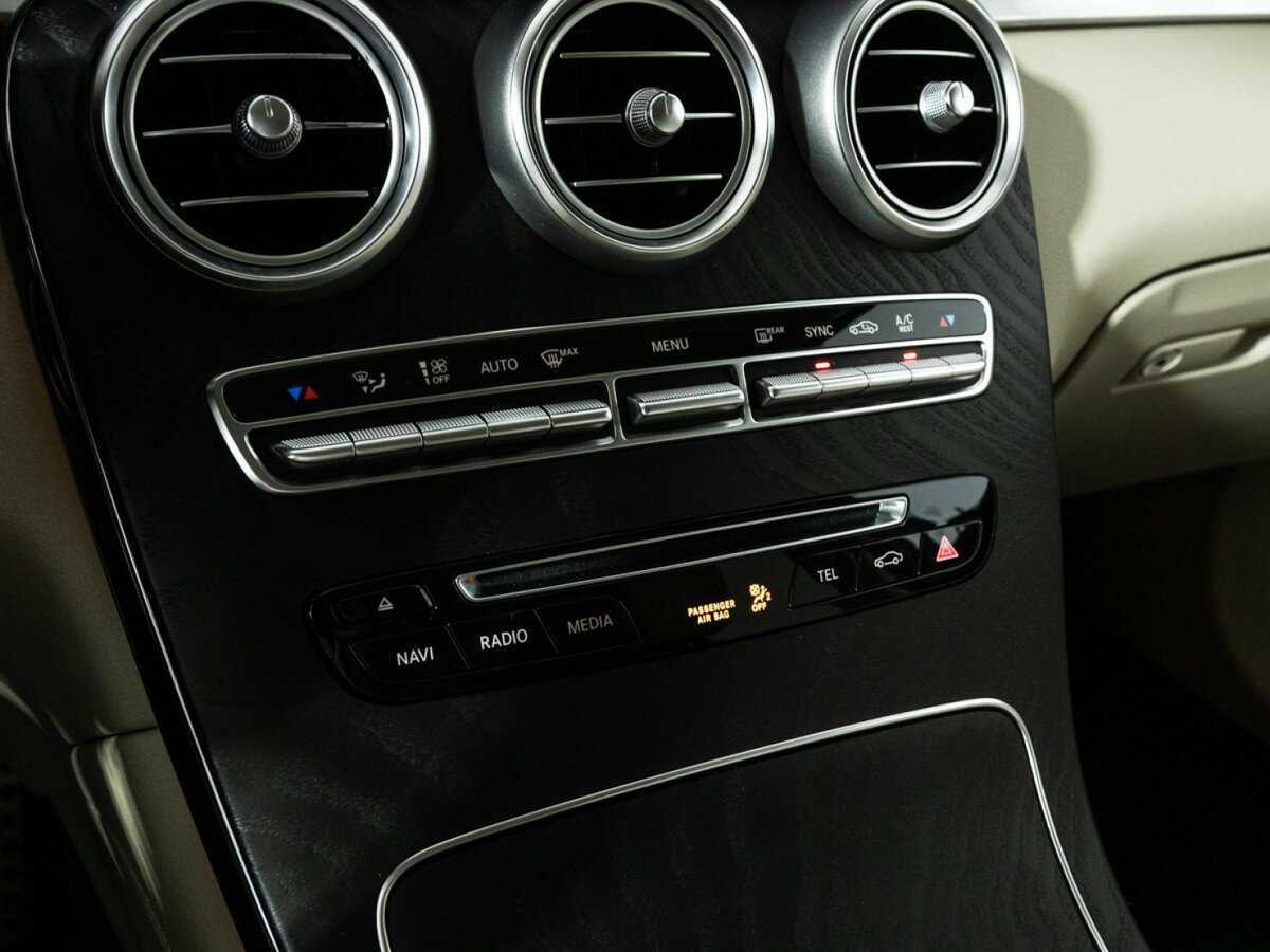 Купить Mercedes-Benz GLC с пробегом. Фото: #19