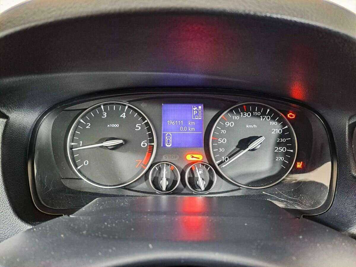 Купить Renault Latitude с пробегом. Фото: #9