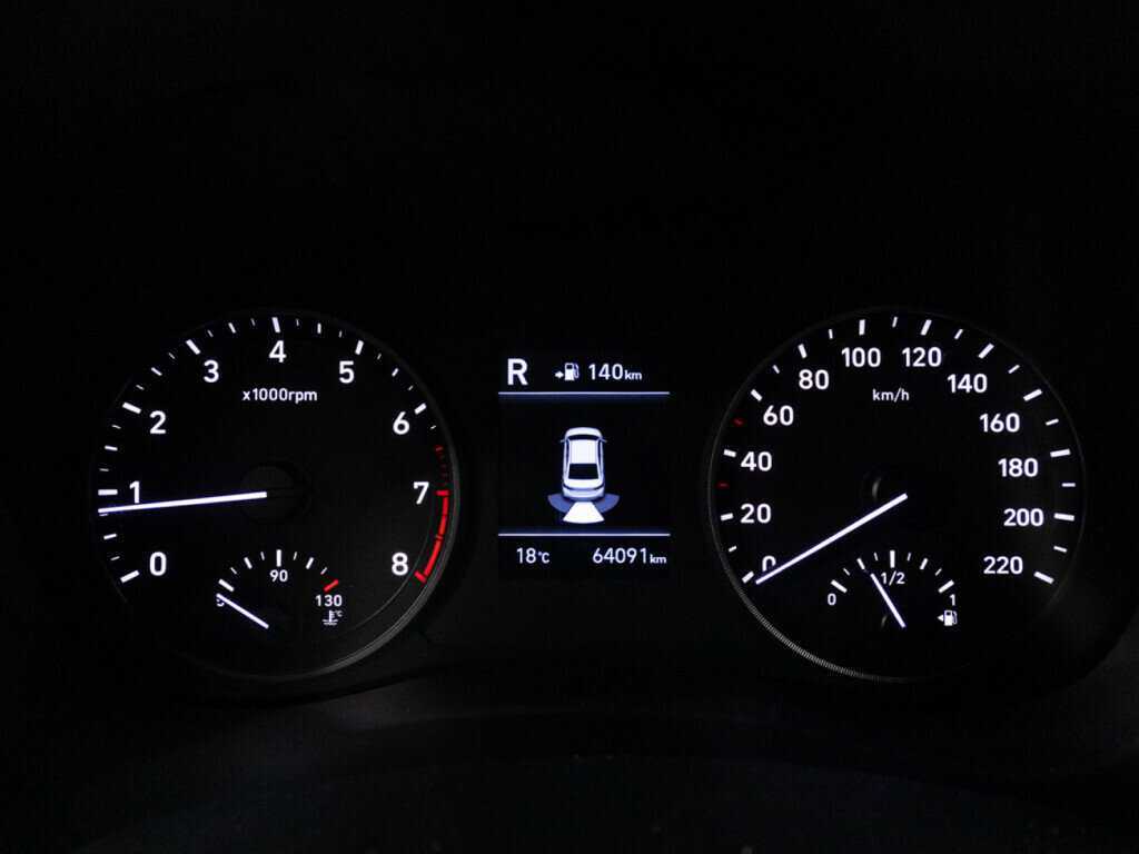 Купить Hyundai Solaris с пробегом. Фото: #11