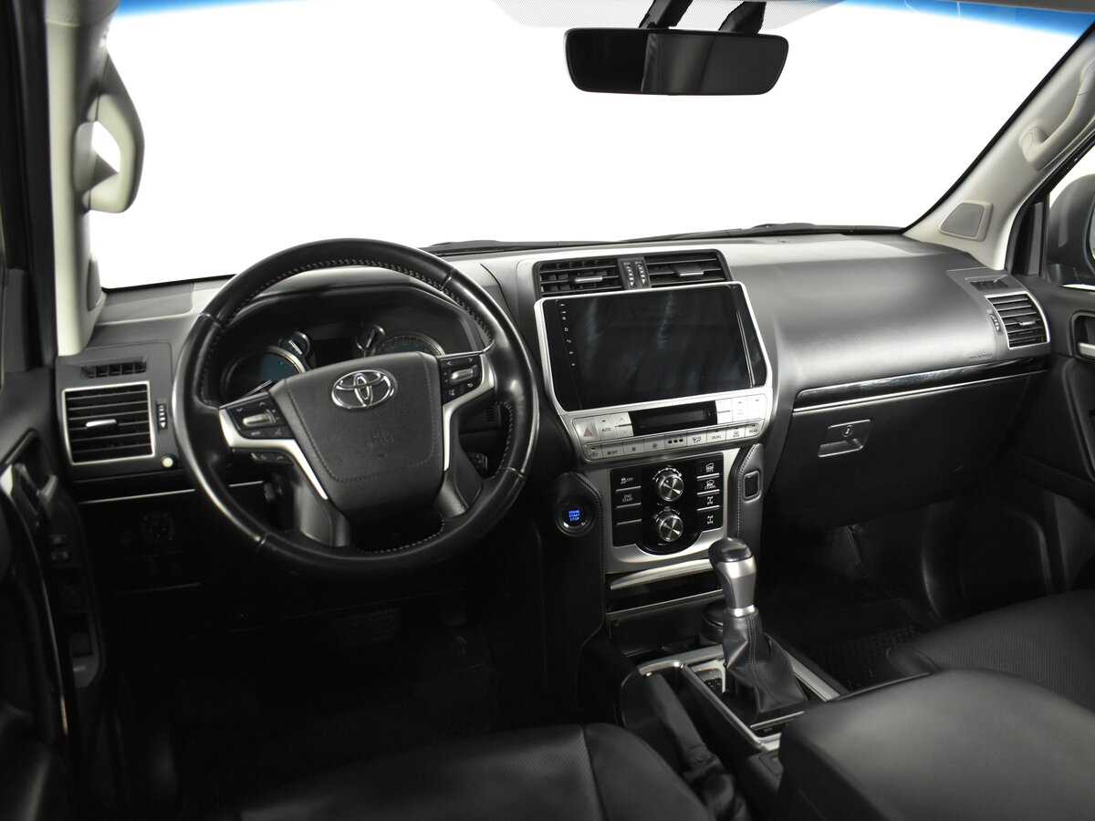 Купить Toyota Land Cruiser Prado с пробегом. Фото: #11