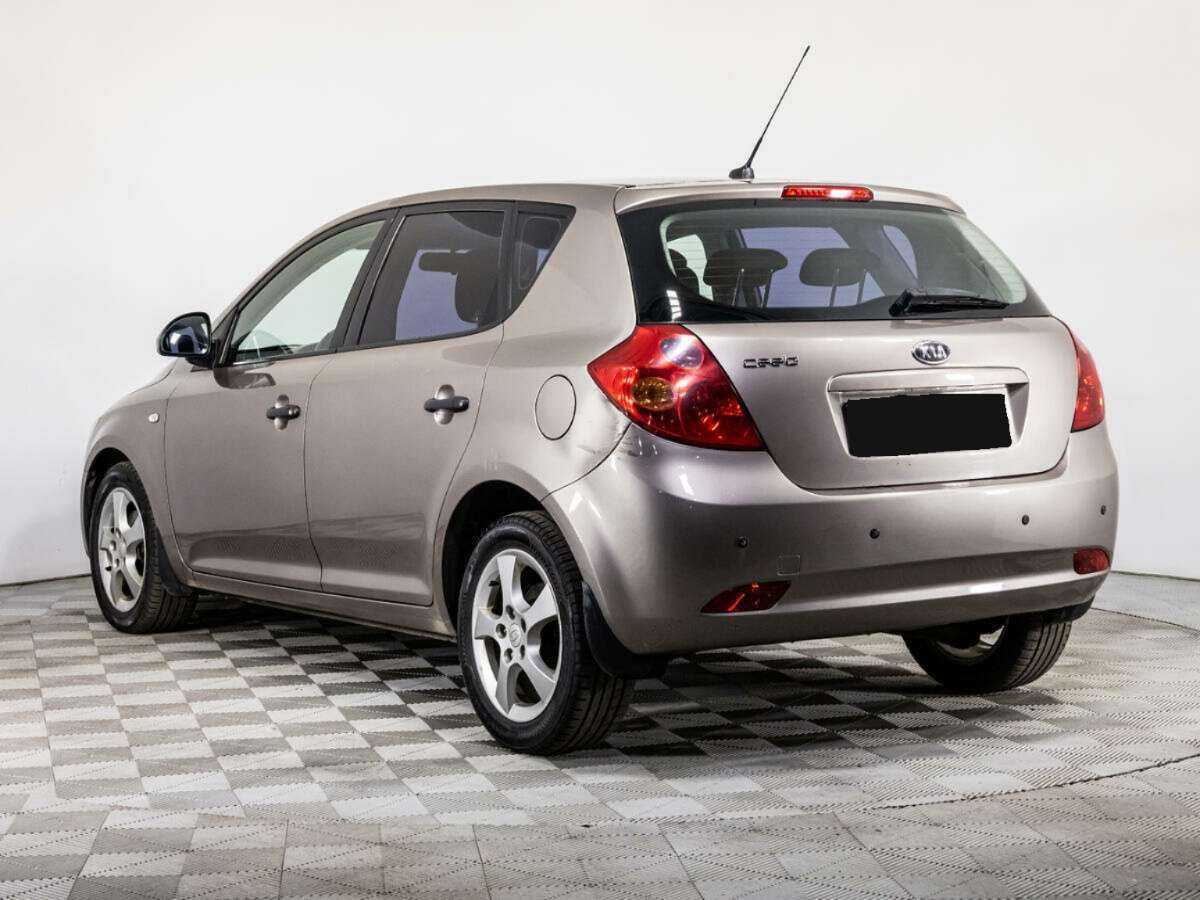 Купить Kia Ceed с пробегом. Фото: #6