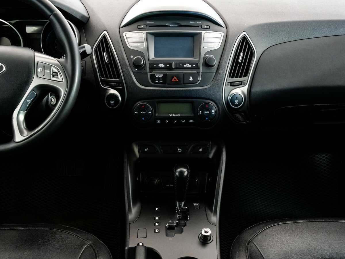 Купить Hyundai ix35 с пробегом. Фото: #14