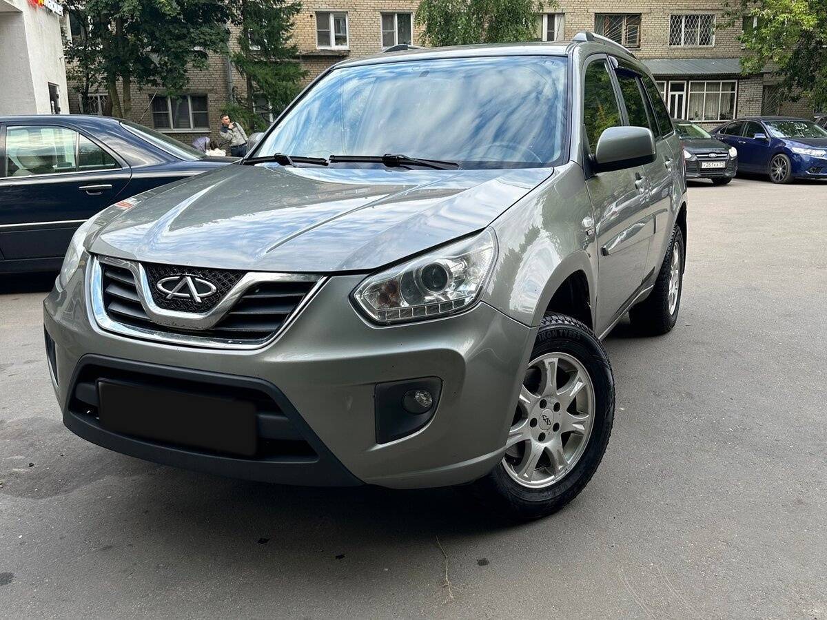 Купить Chery Tiggo (T11) с пробегом. Посмотреть фото