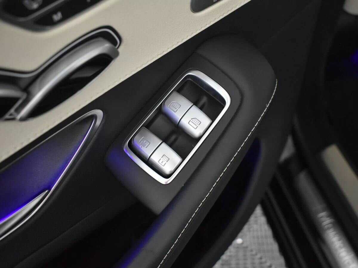 Купить Mercedes-Benz S-Класс с пробегом. Фото: #13