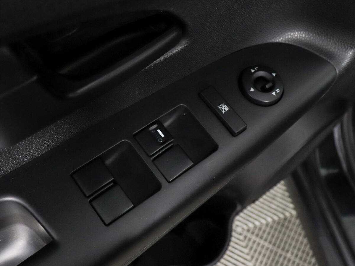 Купить Kia Venga с пробегом. Фото: #10