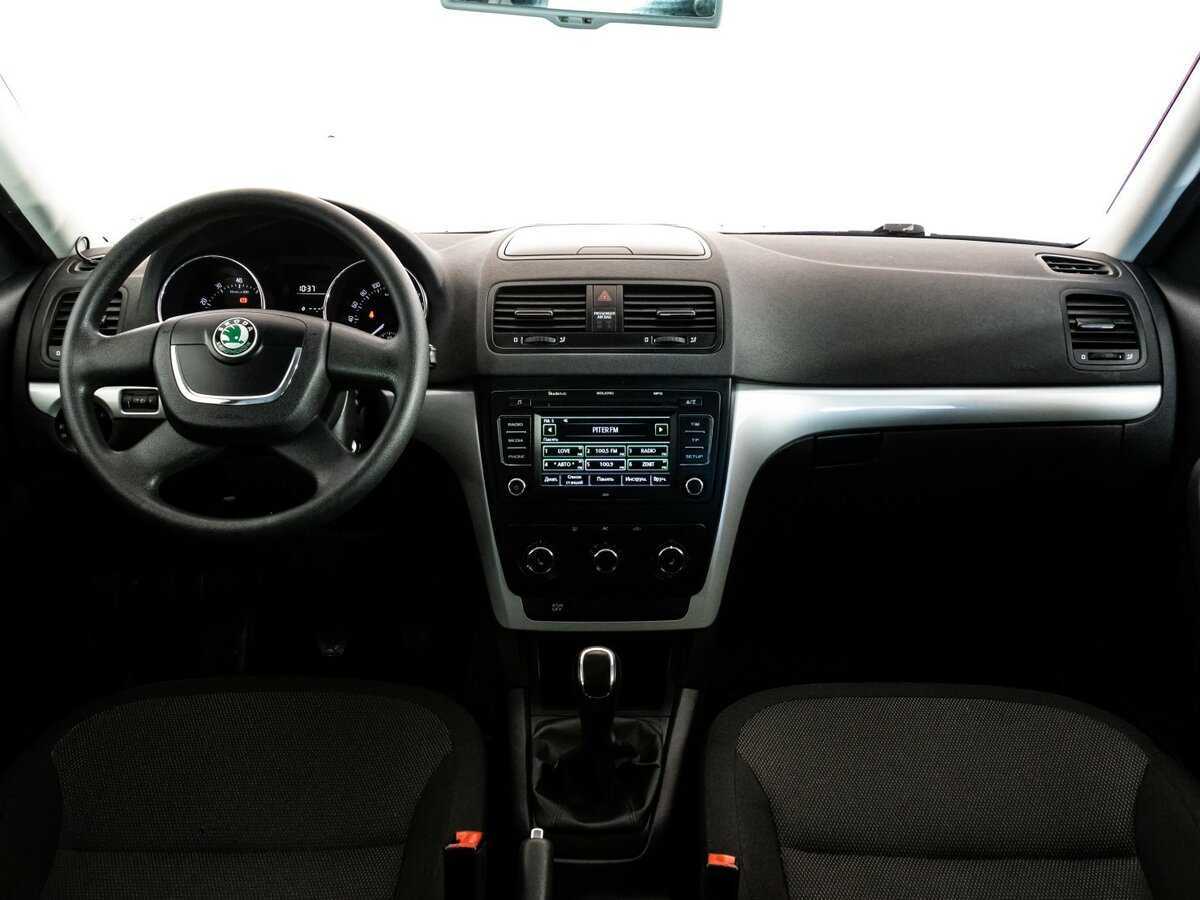 Купить Skoda Yeti с пробегом. Фото: #8