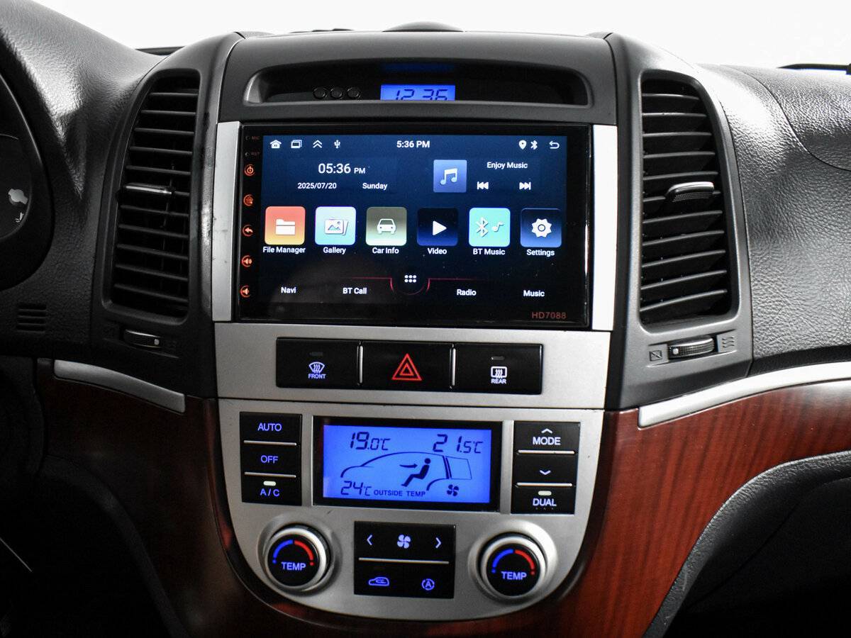 Купить Hyundai Santa Fe с пробегом. Фото: #14
