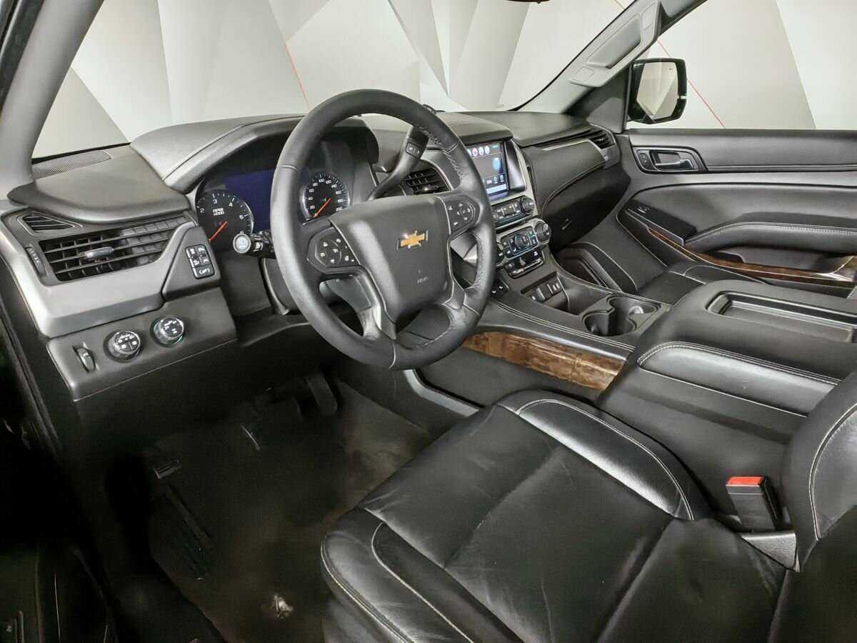 Купить Chevrolet Tahoe с пробегом. Фото: #19