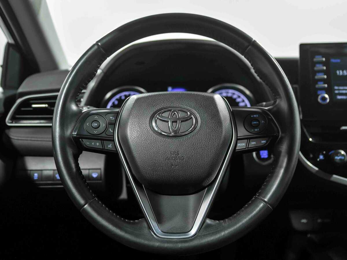 Купить Toyota Camry с пробегом. Фото: #8