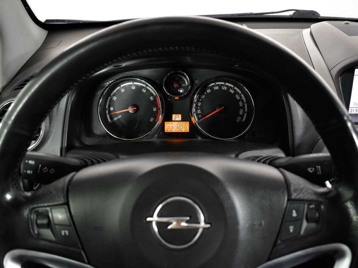 Купить Opel Antara с пробегом. Фото: #7