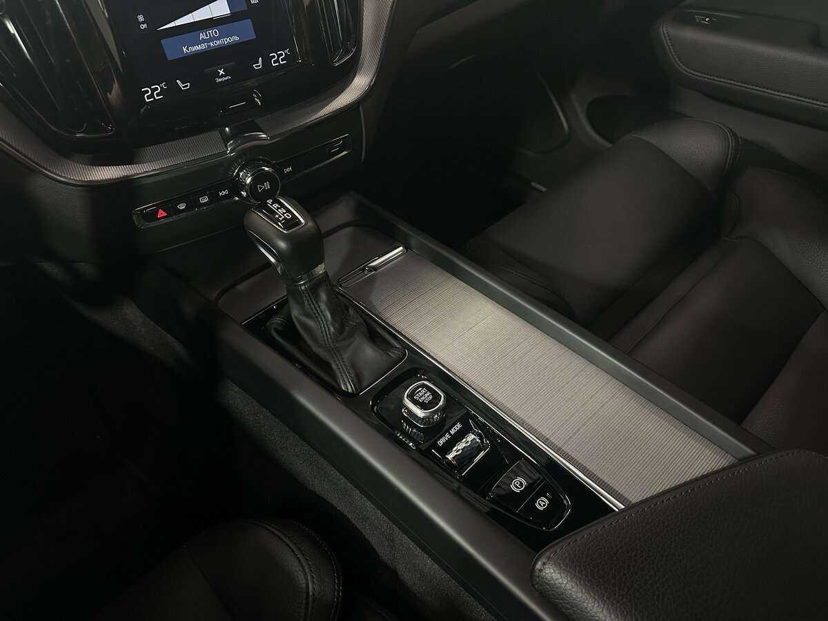 Купить Volvo XC60 с пробегом. Фото: #15