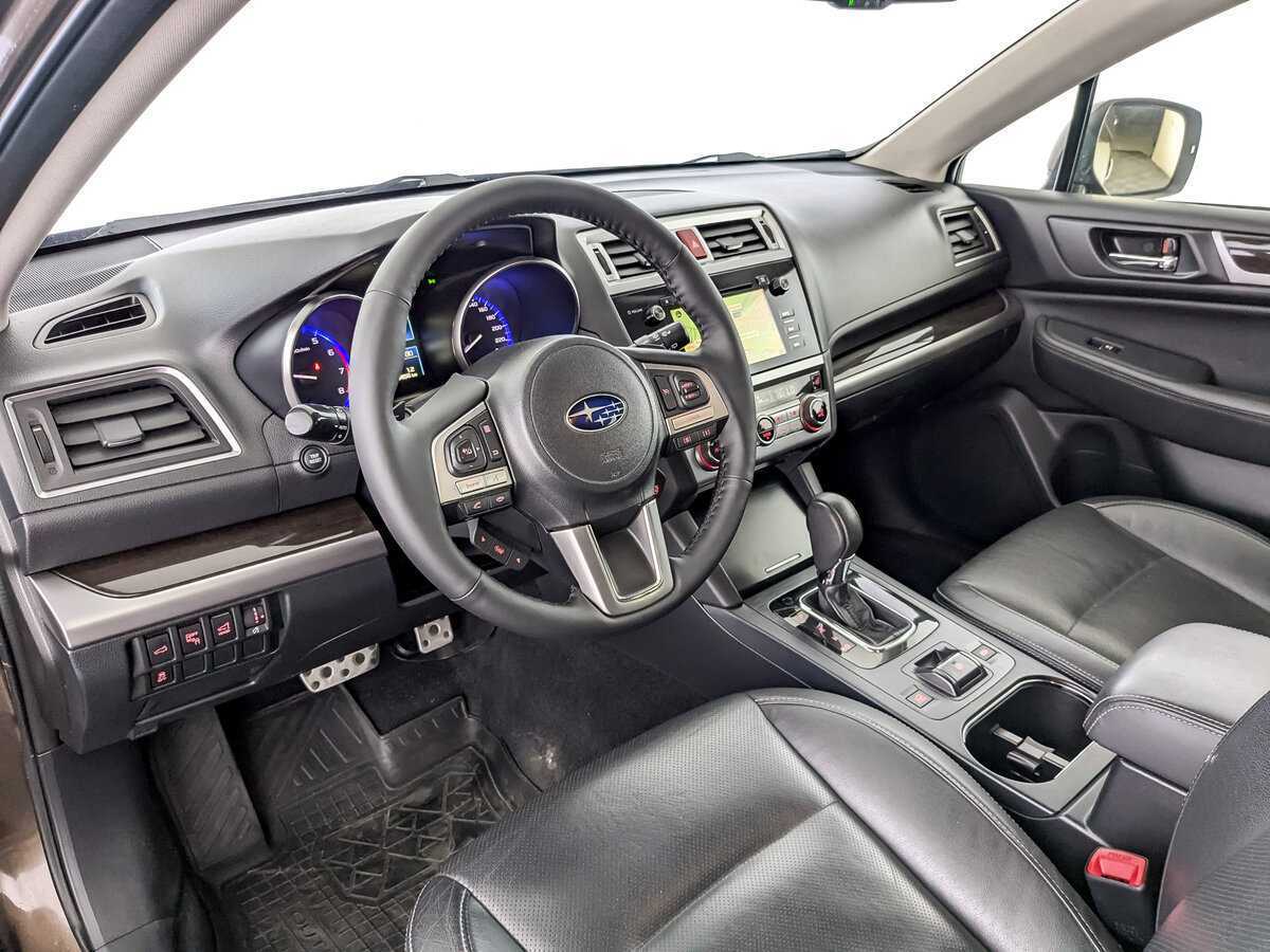 Купить Subaru Outback с пробегом. Фото: #11